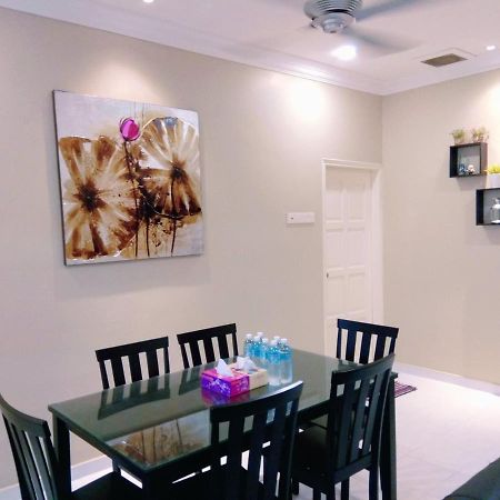 Dekota Homestay Jonker Melaka Екстер'єр фото